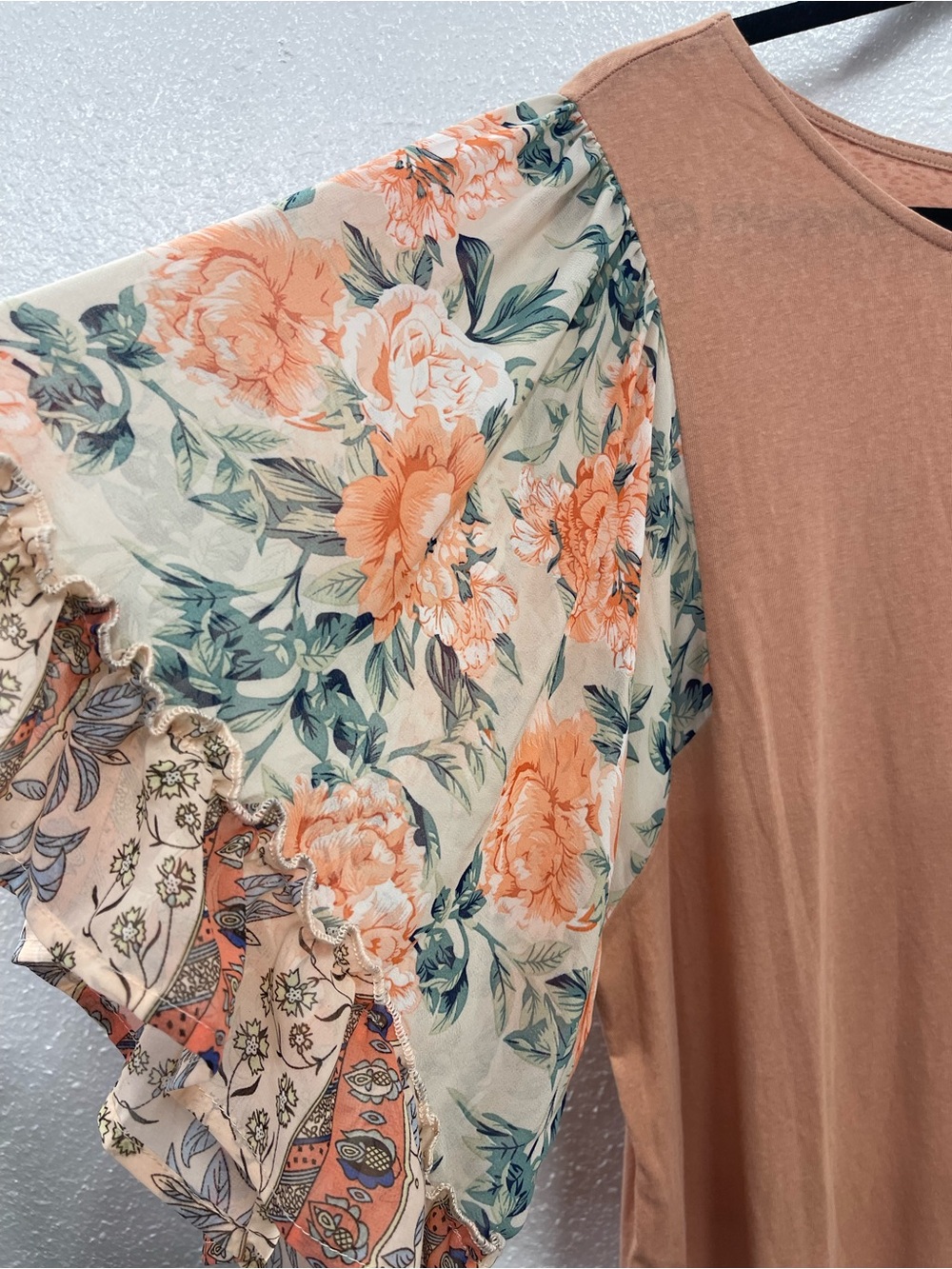 GIGIO Rust Floral Ruffle-Hem Tunic Top - Women - Picture 4 of 5